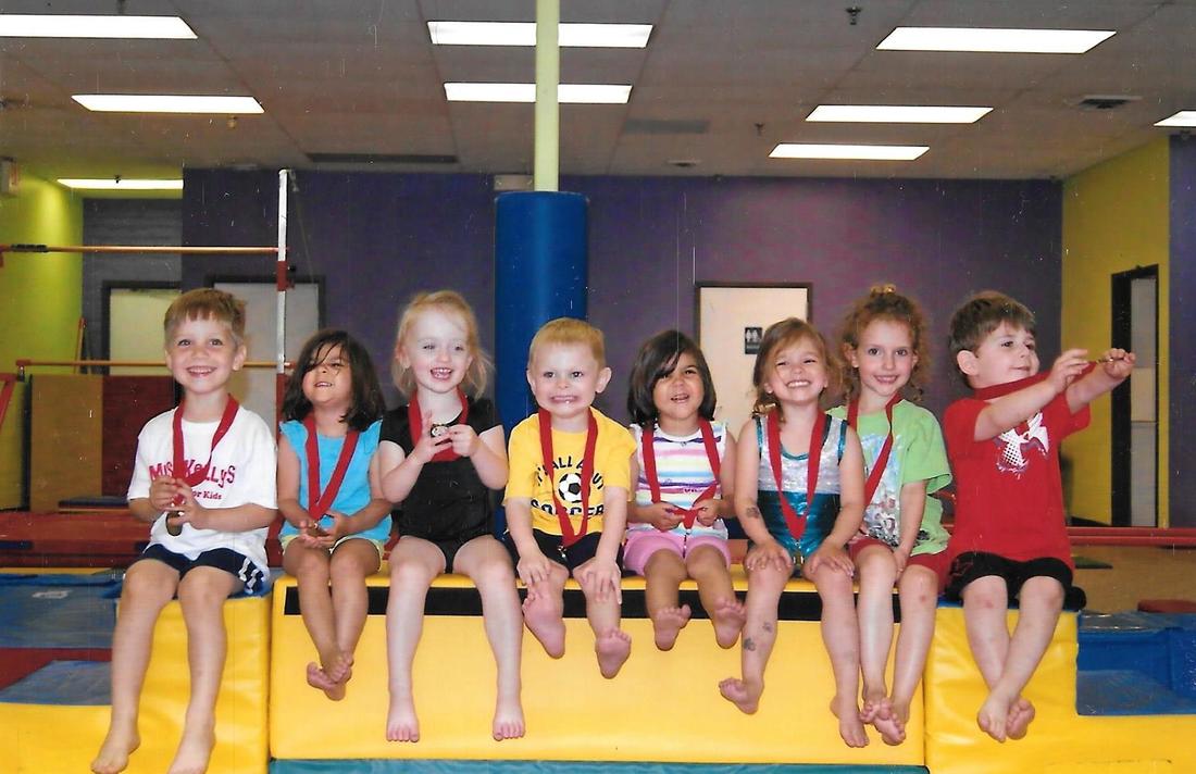 Kids preschool gymnastics classes